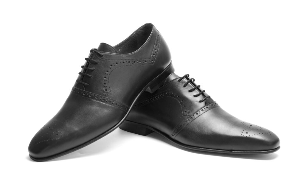 465-schwarz-5 Oxford Herrenschuhe Elias schwarz mit Lochverzierung
