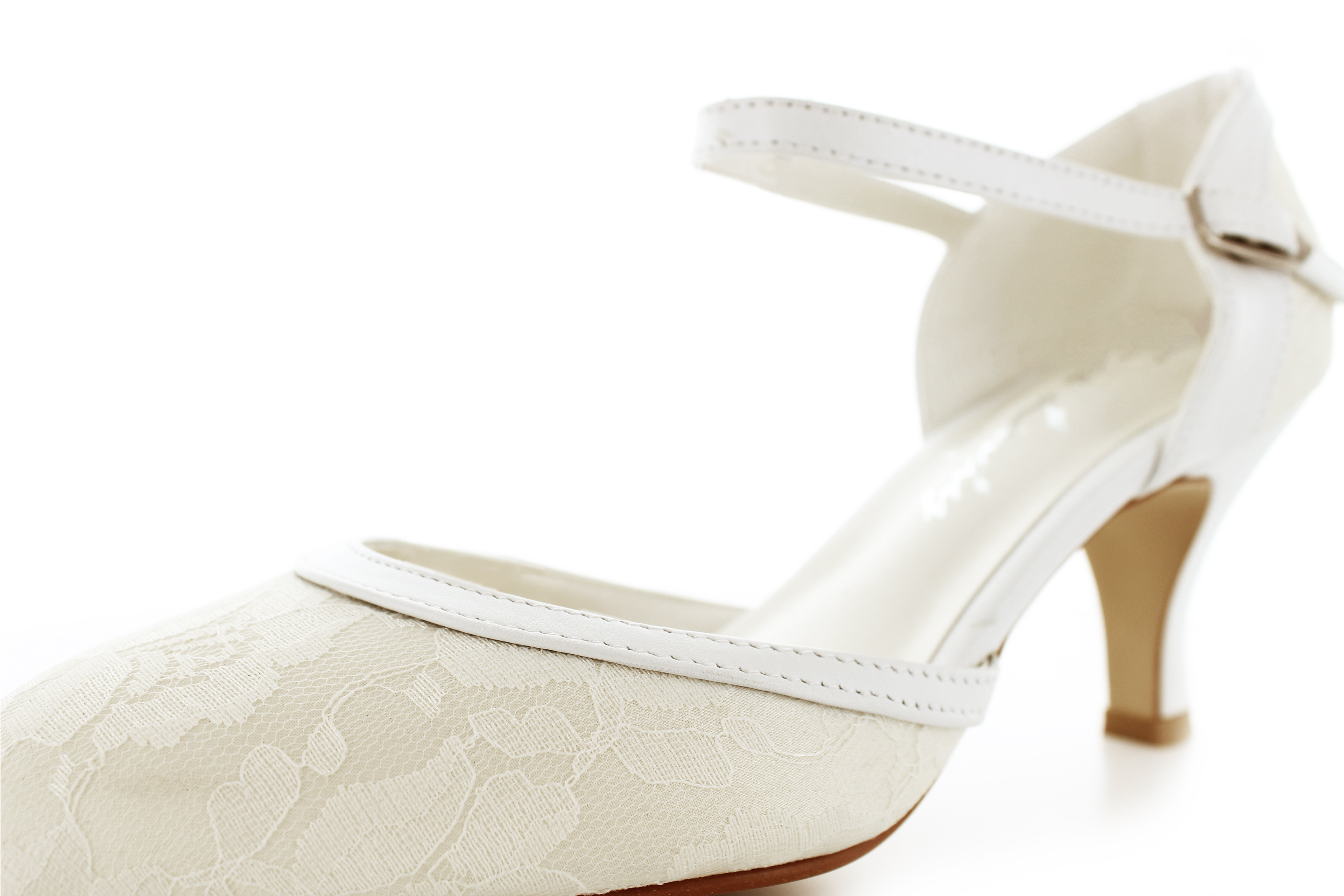 Brautschuhe Lina offwhite Spitze