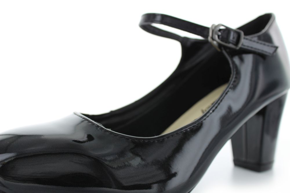821-schwarz-b Mary Jane Aida schwarz Lack