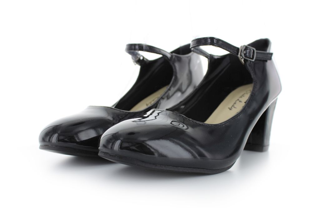 821-schwarz-d Mary Jane Aida schwarz Lack