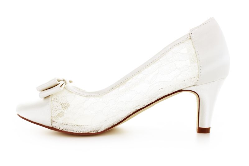 880-einf-satin-spitze-ivory-06 Spitzen Braut Pumps Ariane ivory