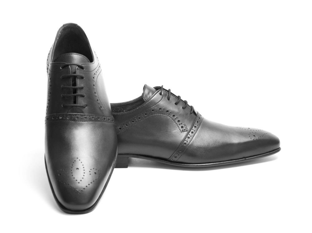 465-schwarz-4 Oxford Herrenschuhe Elias schwarz mit Lochverzierung