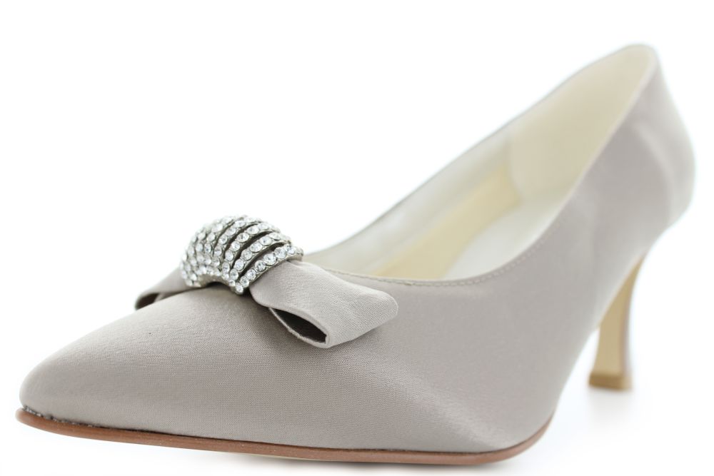 705-taupe-b Vintage Pumps Igrid taupe Satin