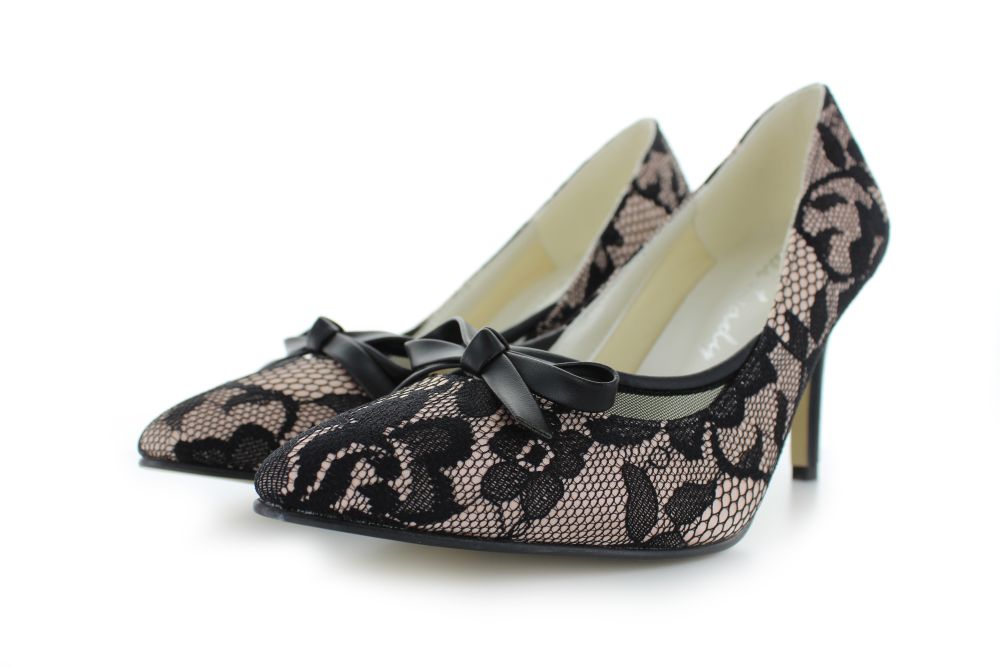 716-schwarz-nude-d Vintage Pumps Rosaline schwarz-nude Spitze