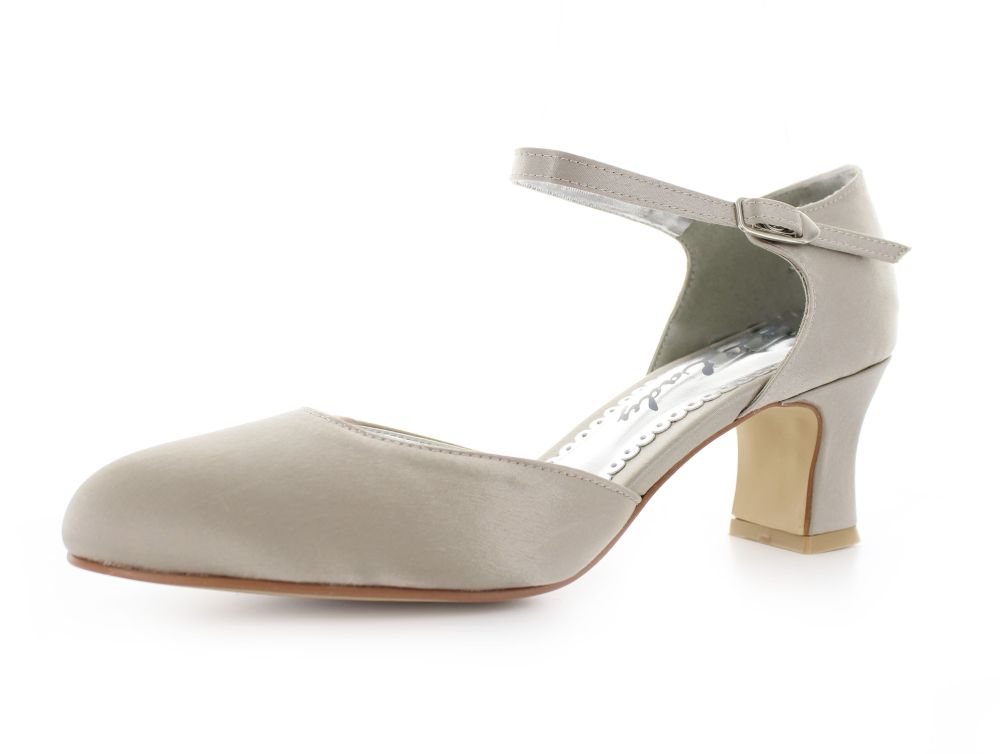 255-taupe-a Riemchen Pumps Happy taupe Satin