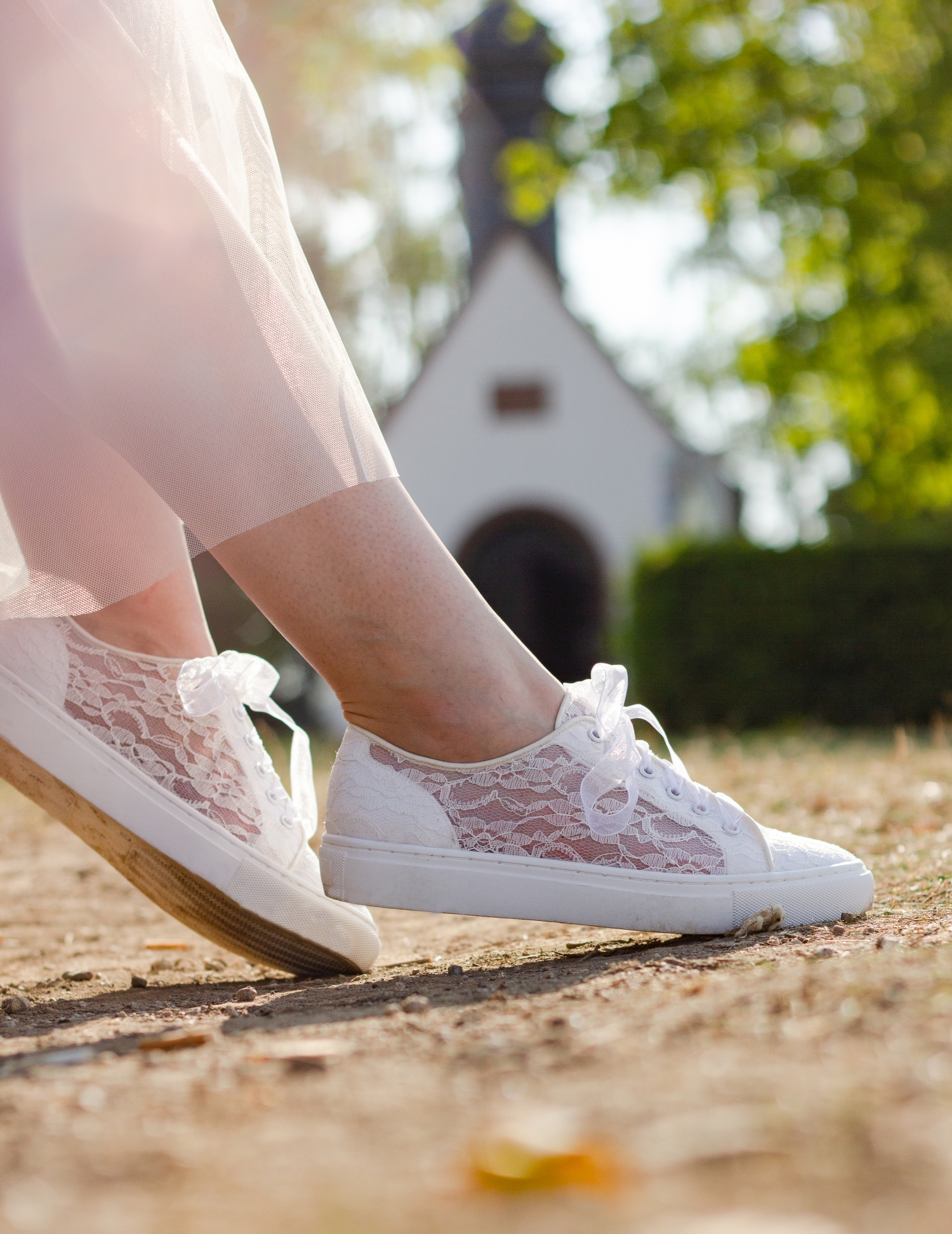 Brautsneaker Sneaky ivory-Spitze